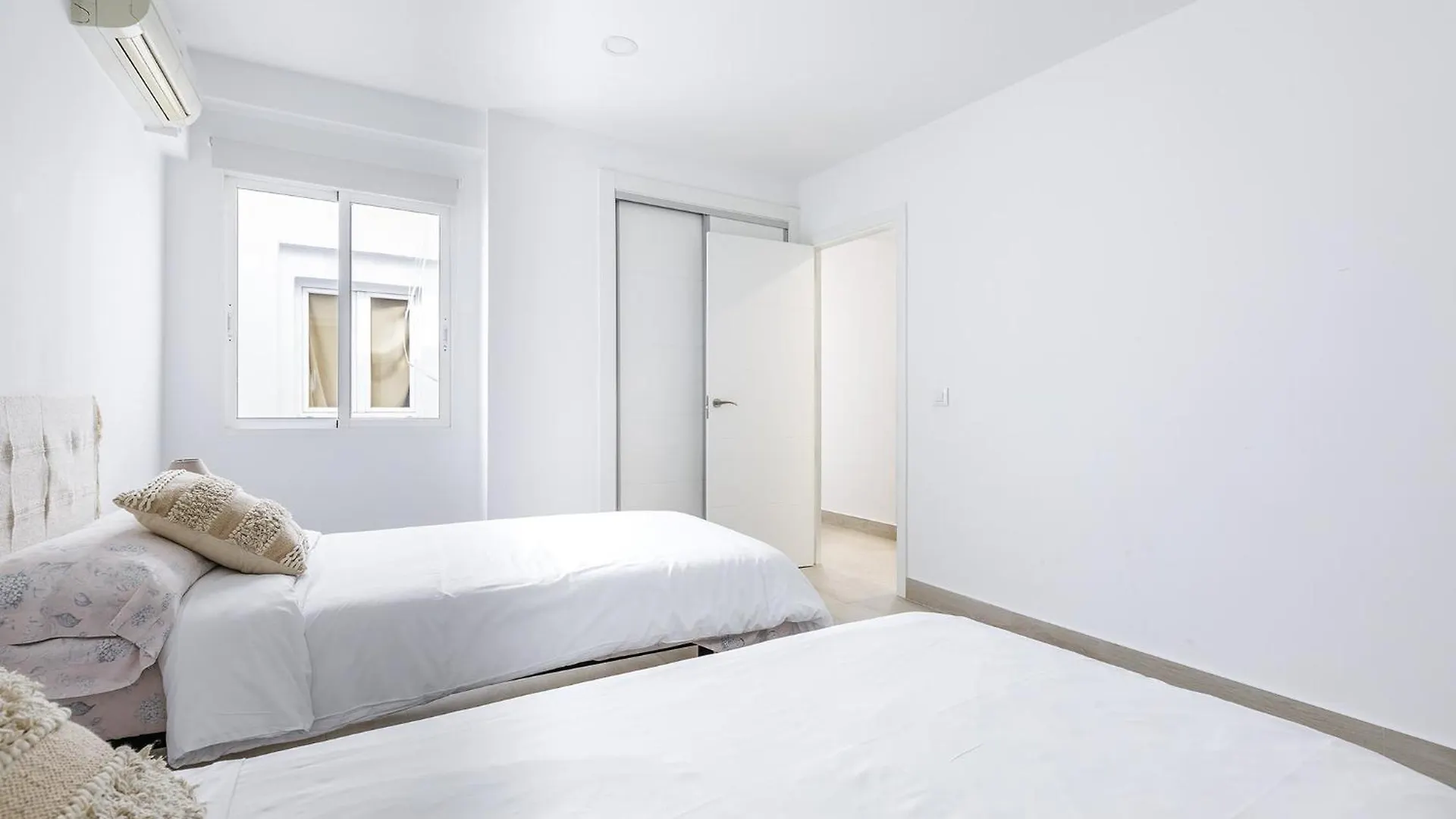 A&N Avenida 2 Torre Del Mar Διαμέρισμα 0*,